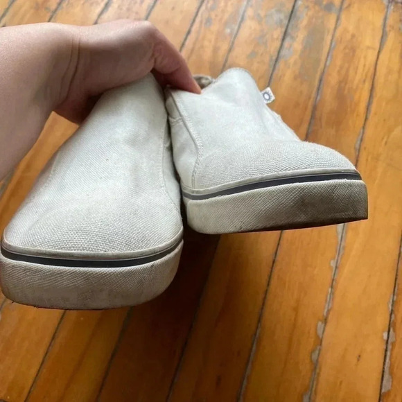 Ugg canvas men slip on shoes - Picture 3 of 8